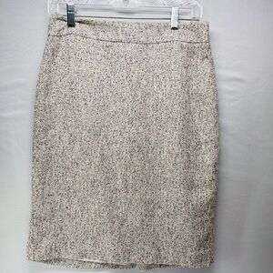 Ann Taylor Factory Cream‎ Tweed Pencil Skirt